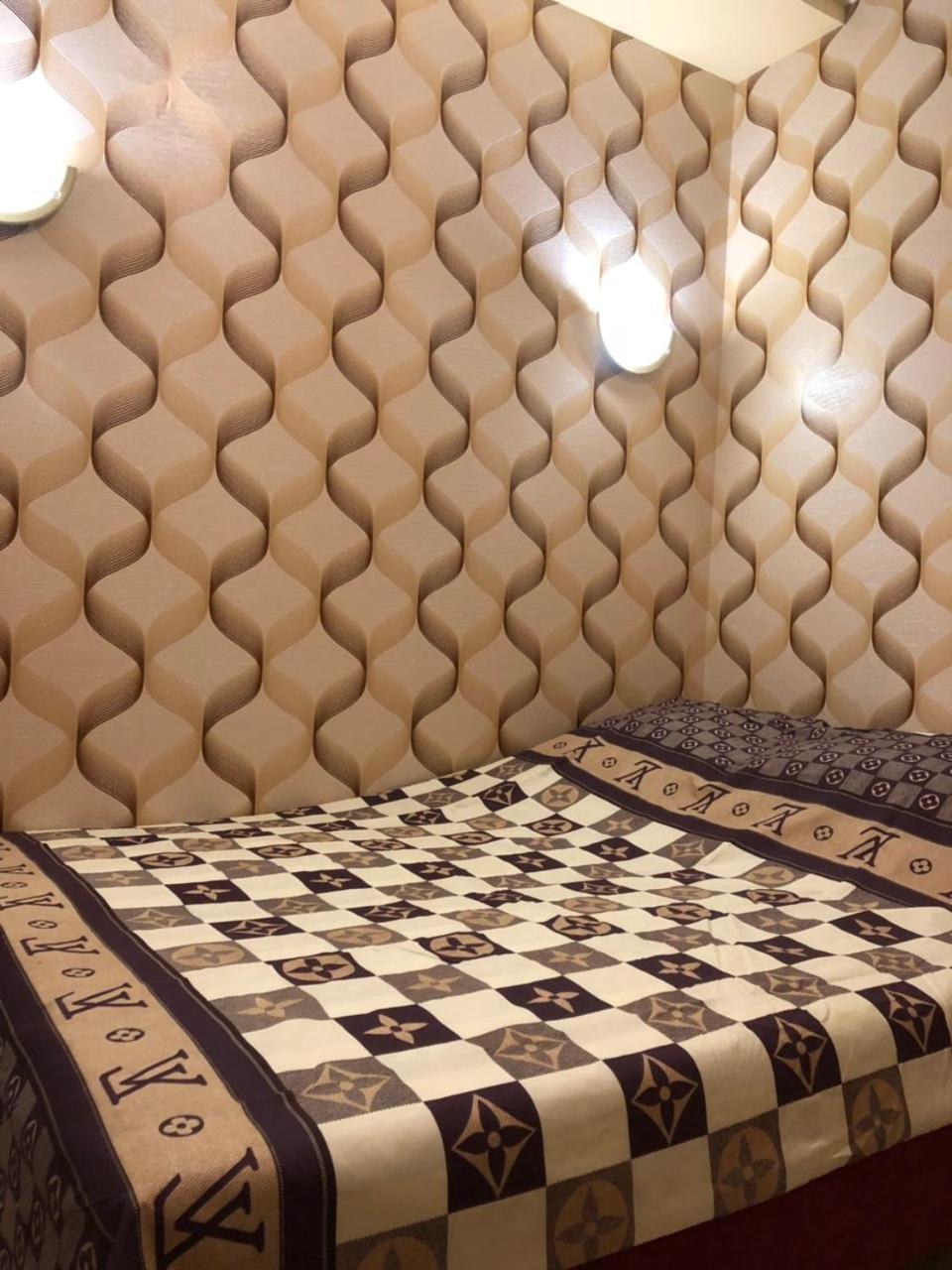 Comfortable Apartment Near Metro 카리프 외부 사진